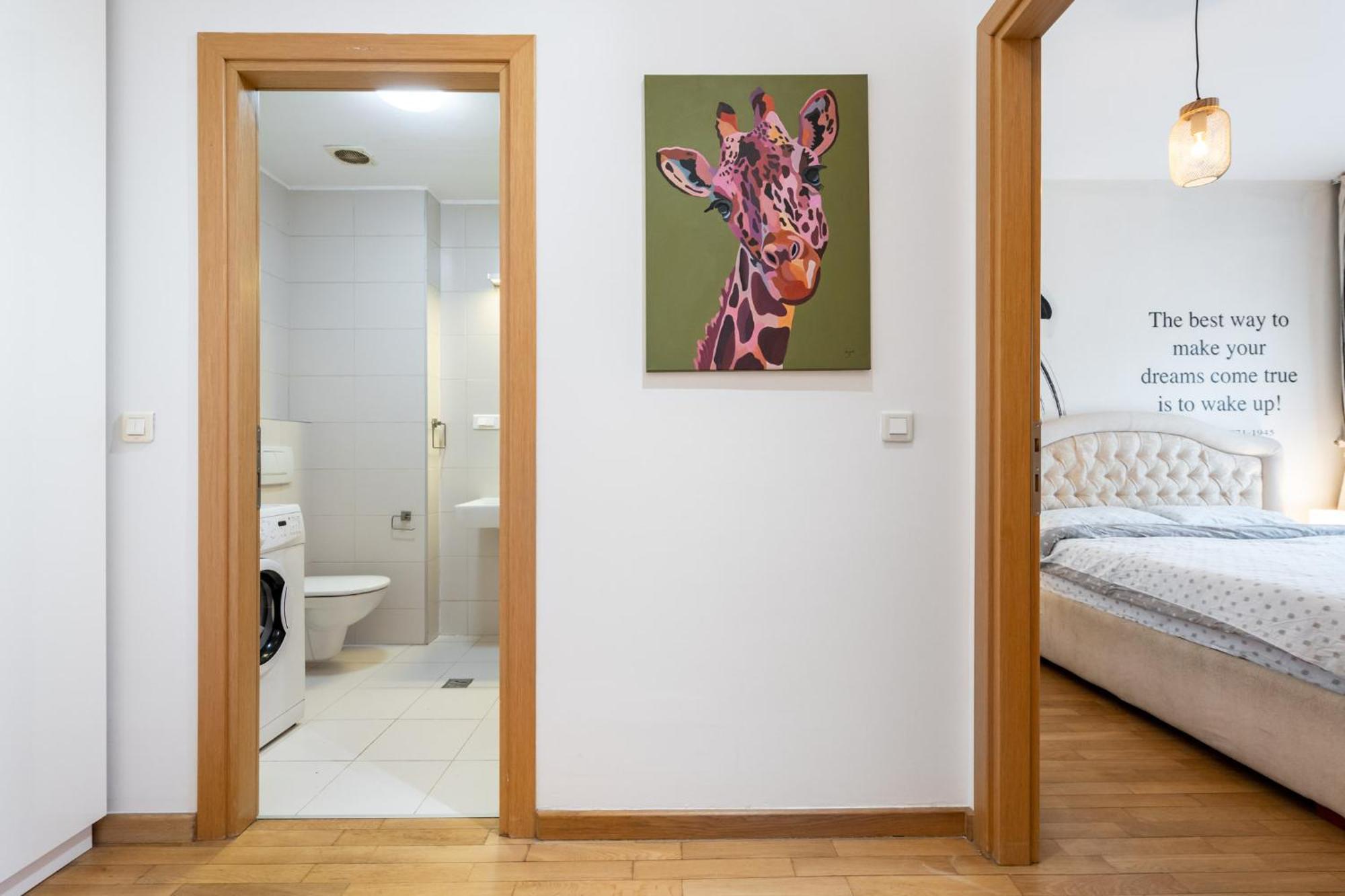 Lazynest - Modern Apartment With Parking & Balcony Bucharest Exterior photo